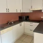 Casiola - Cozy Retreat Near At *